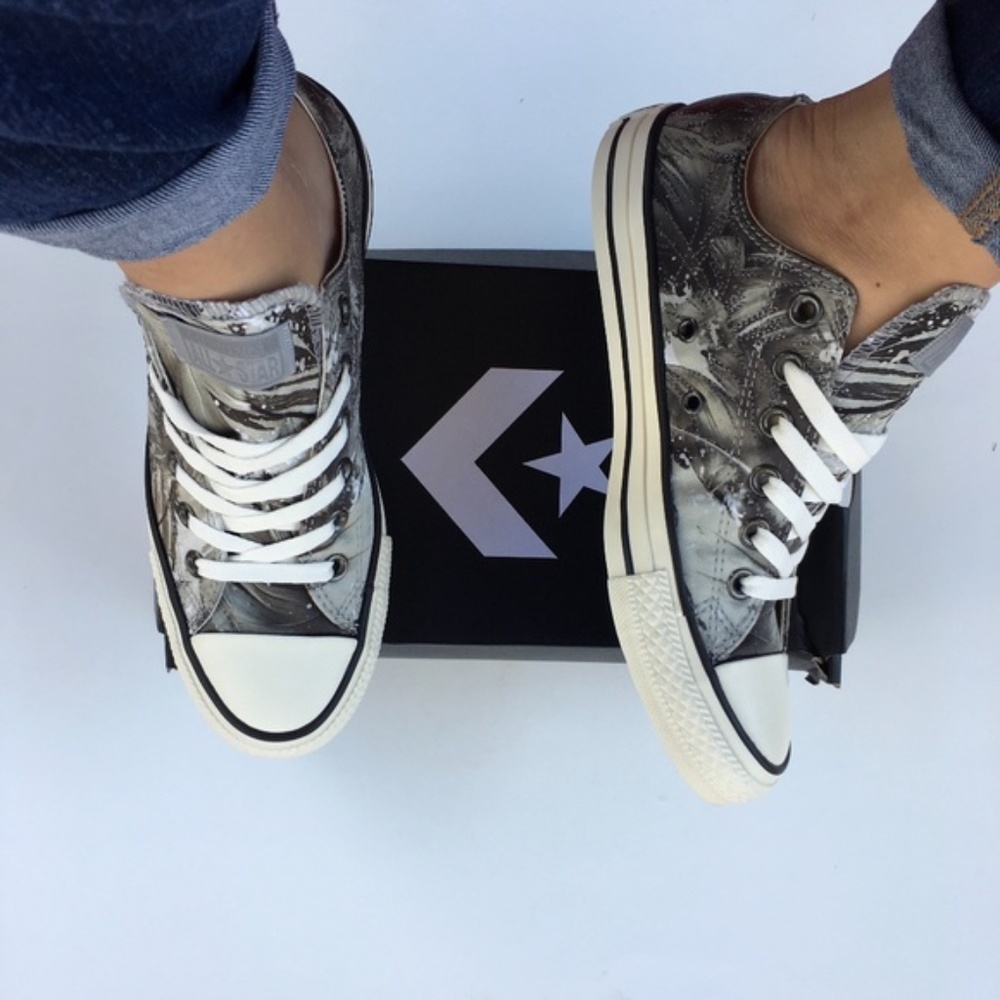 Converse Chuck Taylor Last price clearance - Picture 2 of 8